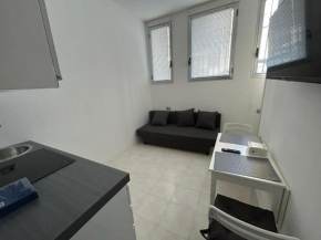 Elegant Studio